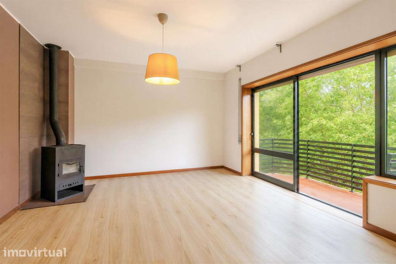 Apartamento T3 com Varanda e Lugar de Garagem | Leça da Palmeira - Grande imagem: 5/32