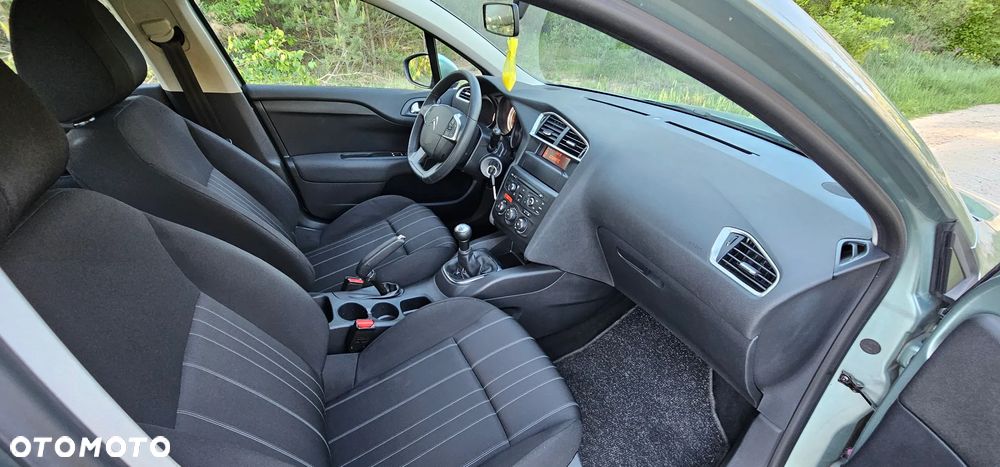 Citroën C4 VTi 95 Attraction - 21