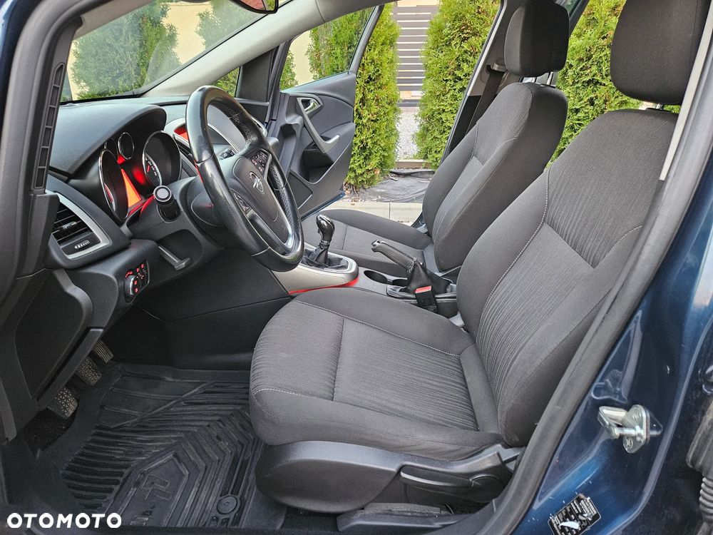 Opel Astra 1.4 Turbo Sports Tourer - 14