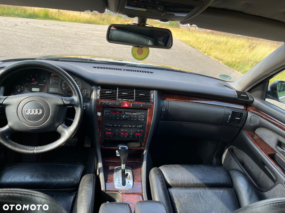 Audi A8 - 15
