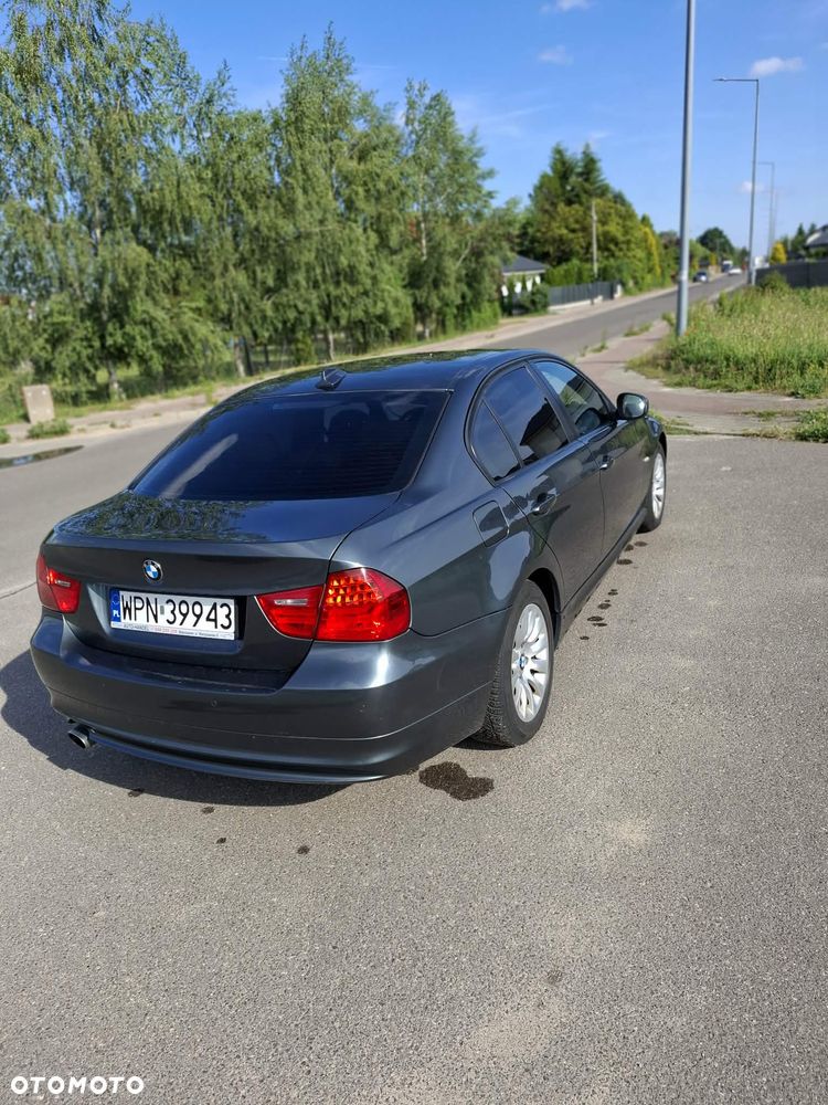 BMW Seria 3 320d - 11