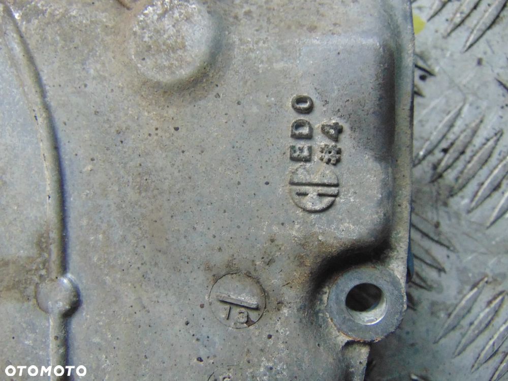 Obudowa rozrządu nissan qashqai 1,6 16 v HR16 - 4