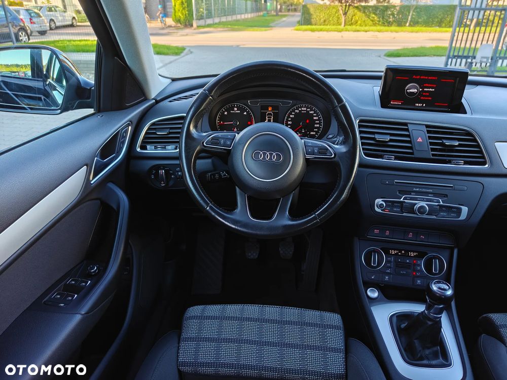 Audi Q3 2.0 TDI Design - 9