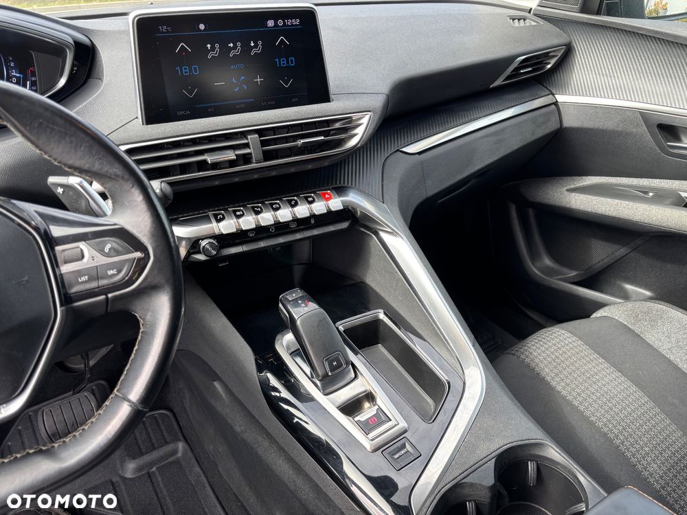 Peugeot 3008 BlueHDi 130 Stop & Start EAT8 GT - 13