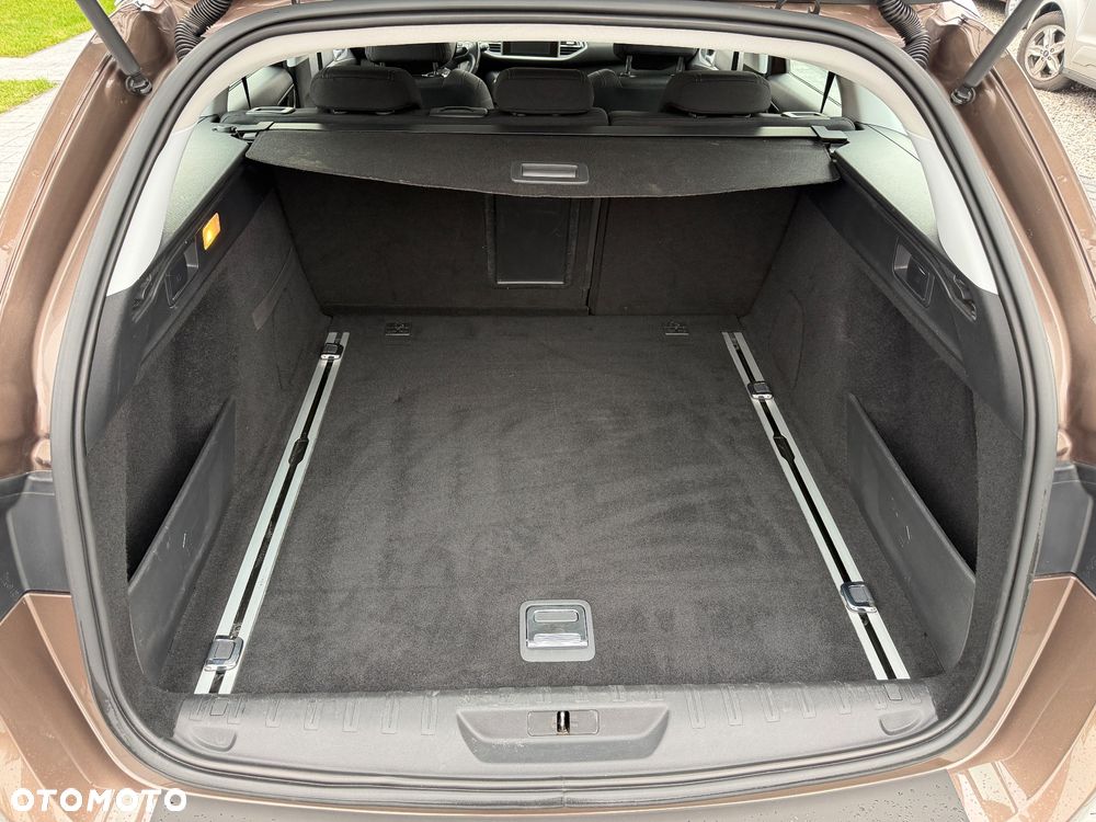 Peugeot 308 BlueHDi 120 Stop & Start Allure - 29