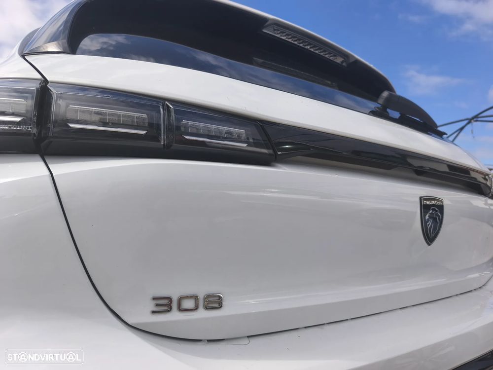 Peugeot 308 1.2 PureTech Allure - 8