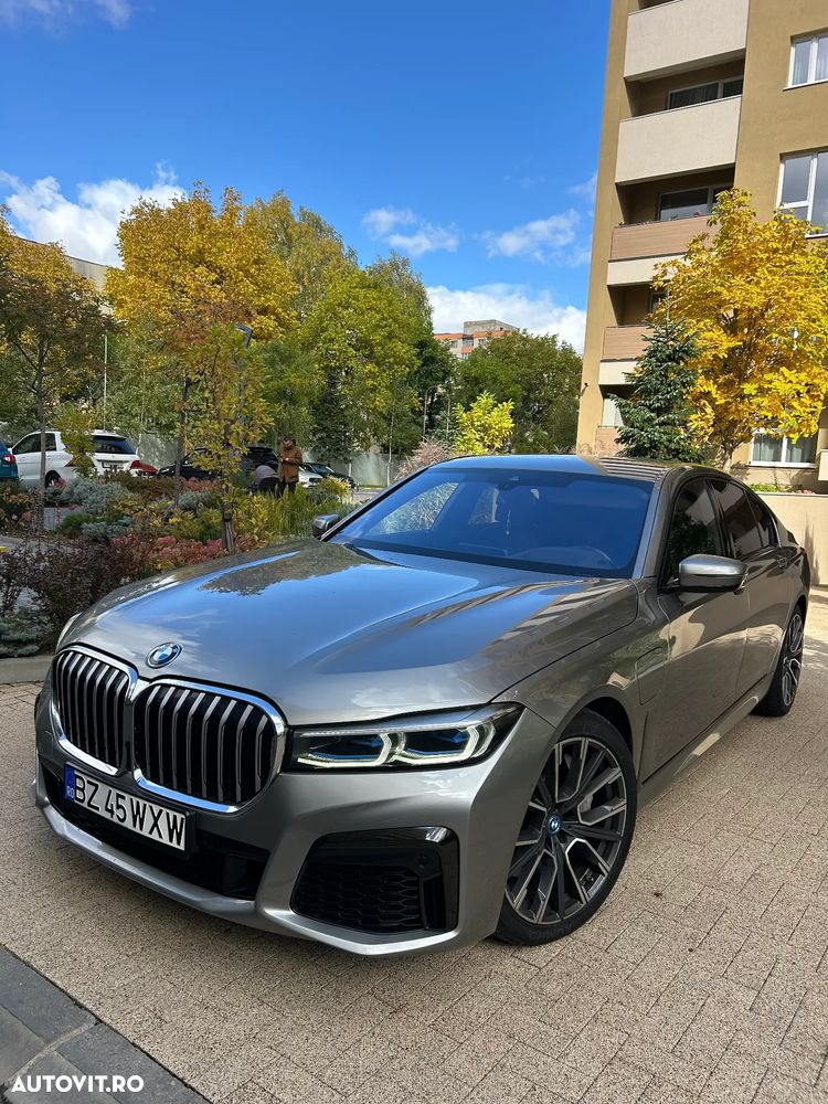 BMW Seria 7 745e - 4