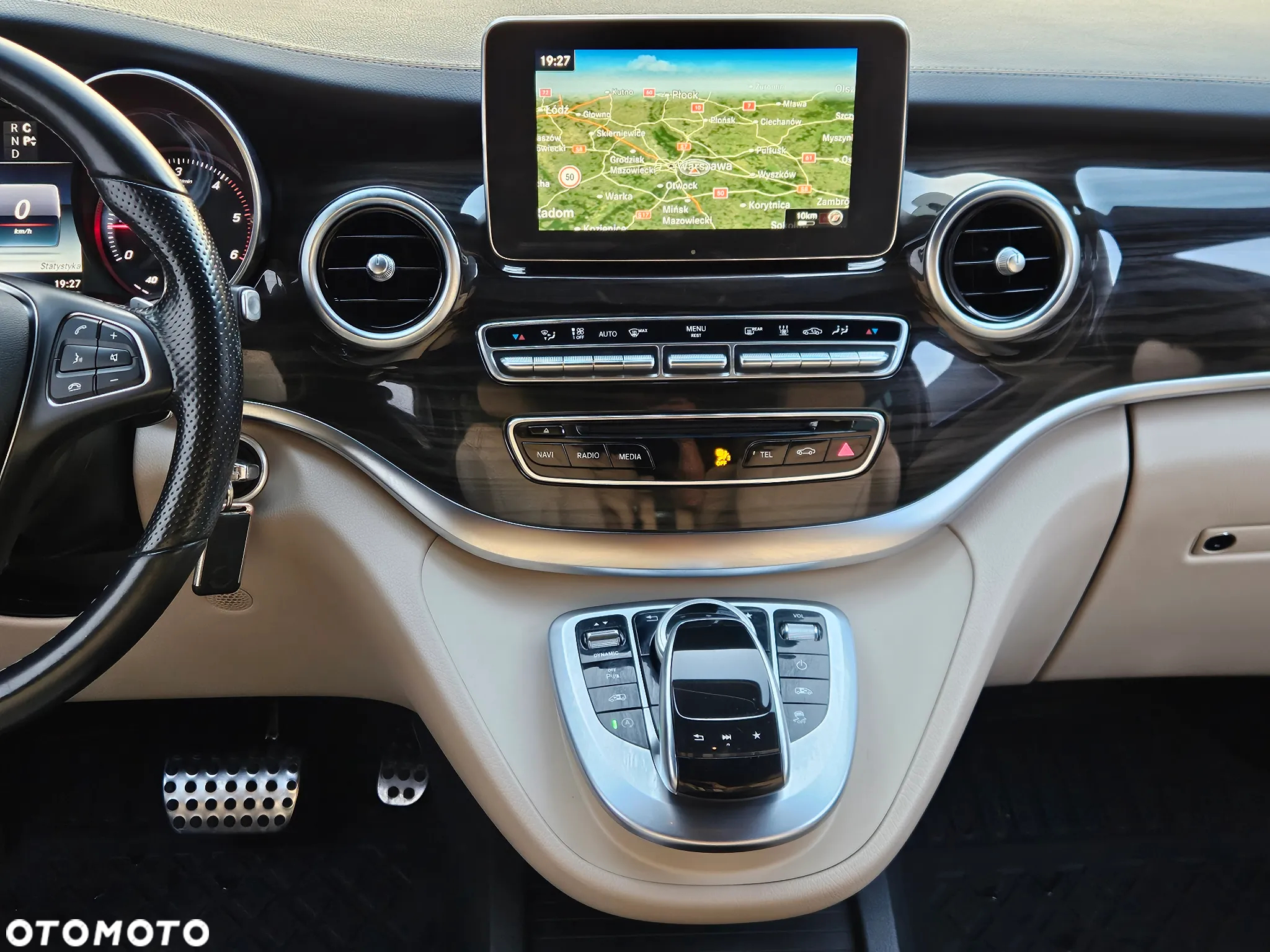 Mercedes-Benz Klasa V 250 d 4-Matic Avantgarde 7G-Tronic (d³ugi) - 12