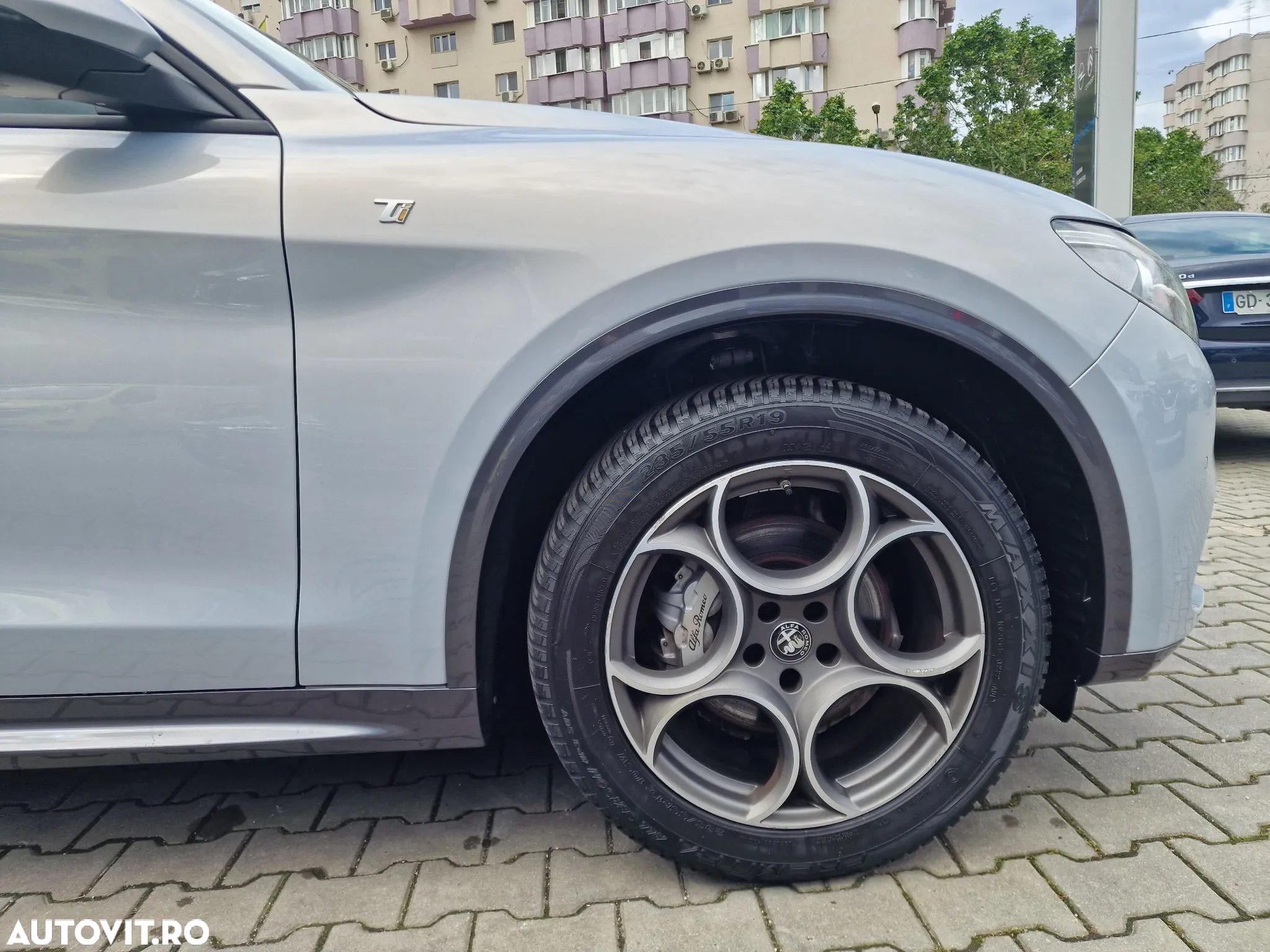 Alfa Romeo Stelvio 2.0 Turbo AWD AT8 Veloce - 30