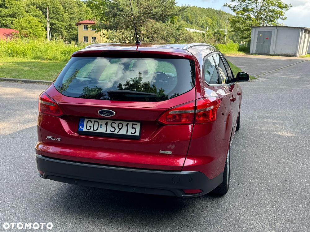 Ford Focus 1.0 EcoBoost Titanium - 10