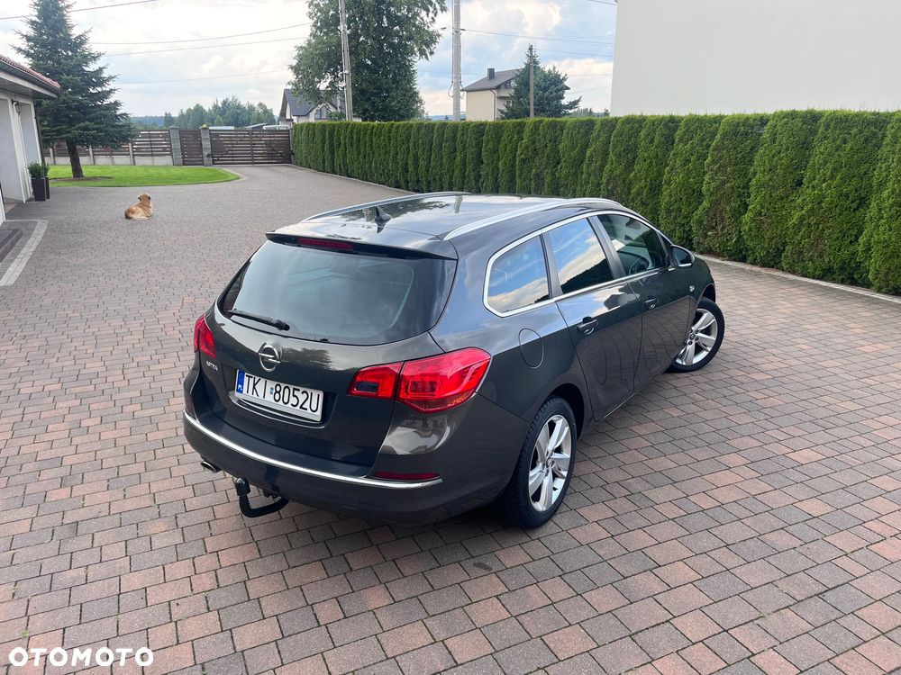 Opel Astra 1.4 T Cosmo - 36