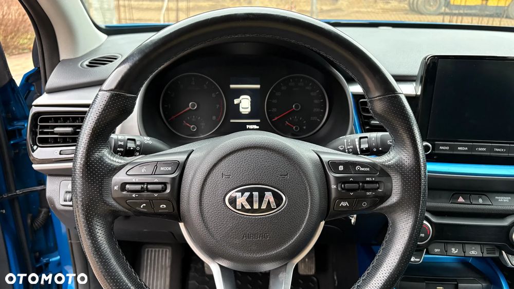 Kia Stonic 1.2 L - 23