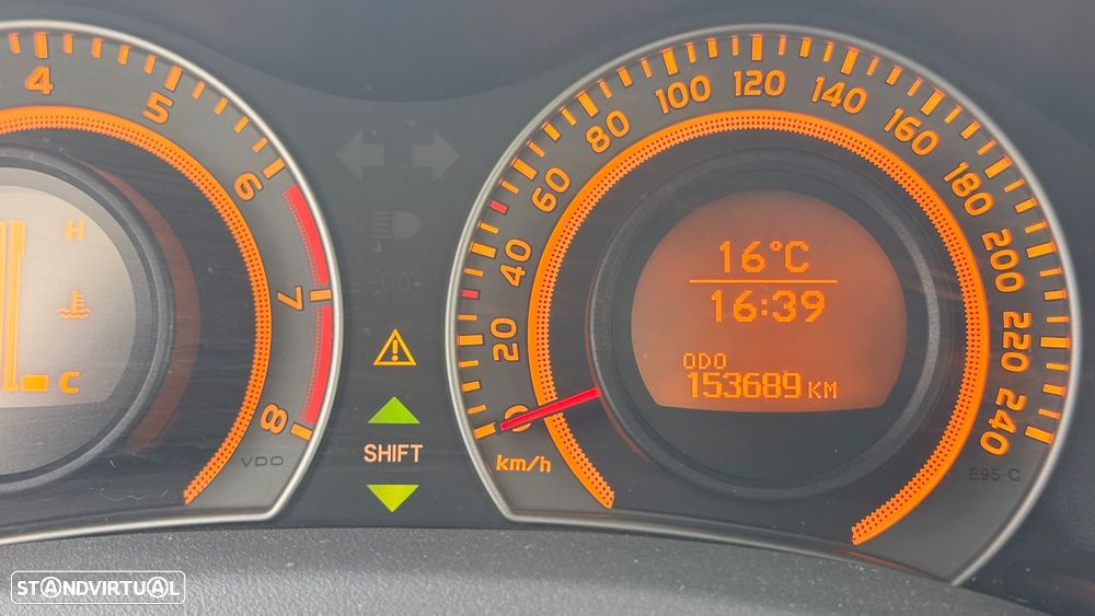 Toyota Auris 1.4 VVT-i AC+VSC - 13