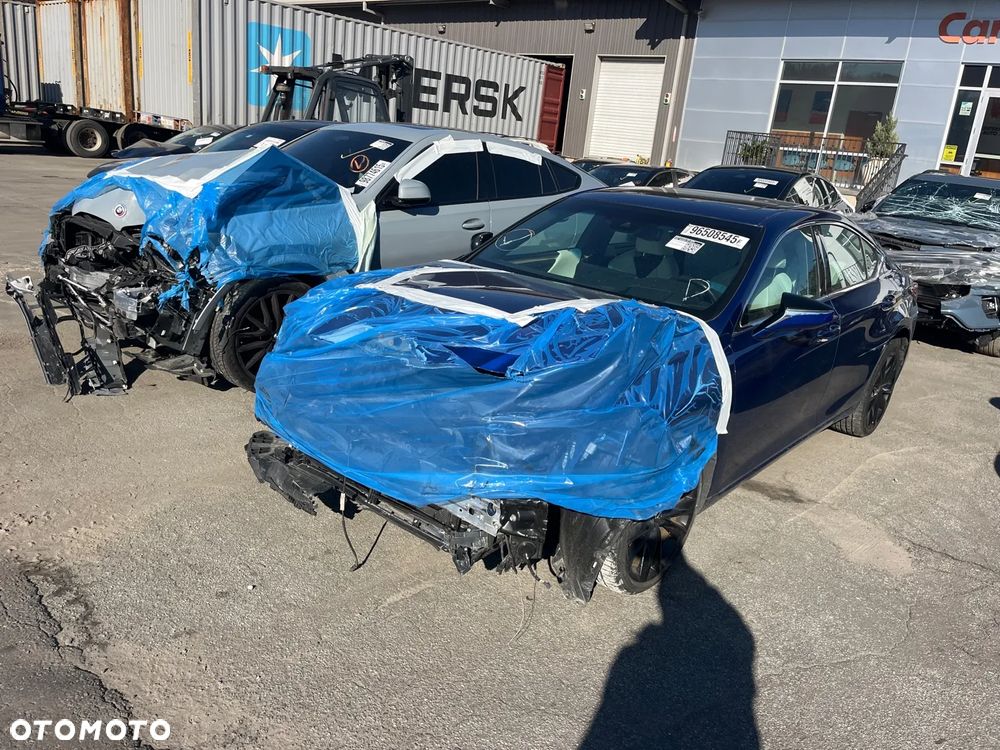 Lexus ES 300h F Sport - 20