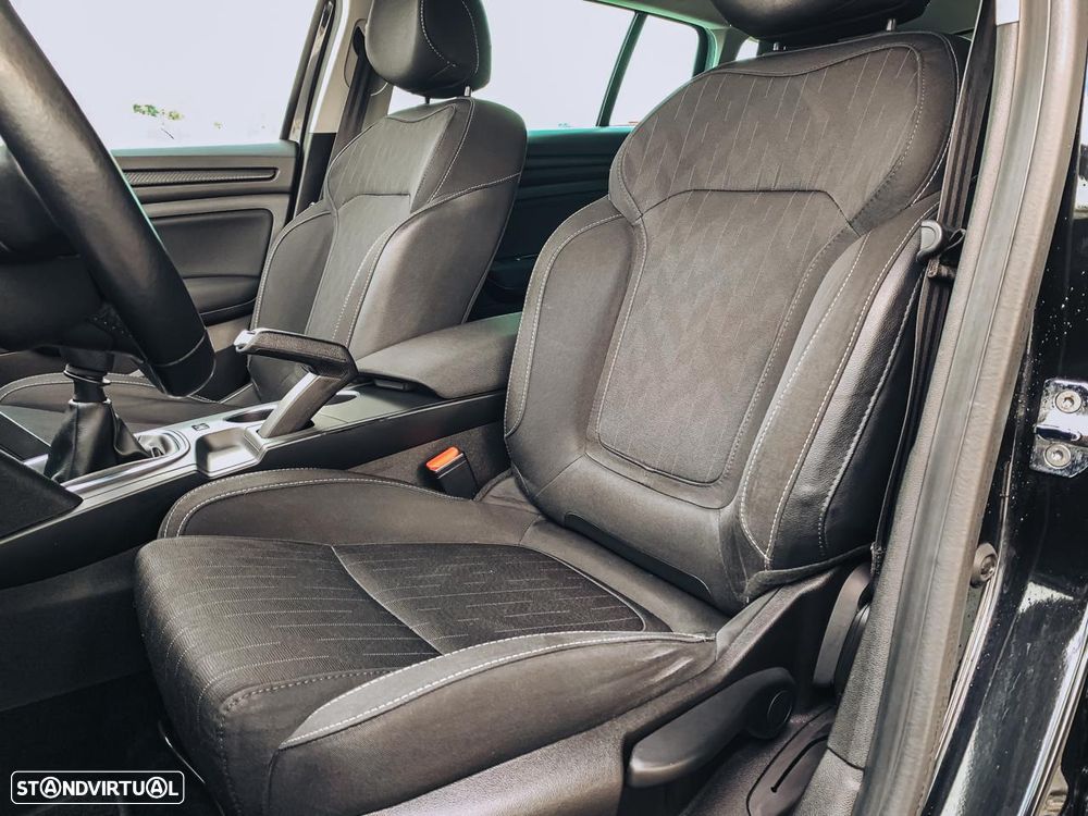 Renault Mégane Sport Tourer 1.5 Blue dCi Limited J17 - 5