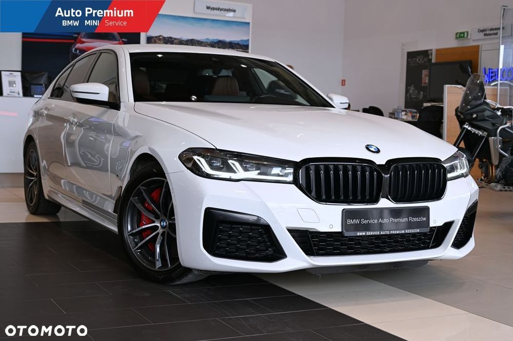 BMW Seria 5 530d xDrive mHEV - 2