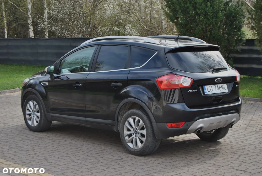 Ford Kuga 2.0 TDCi 4x4 Titanium - 4
