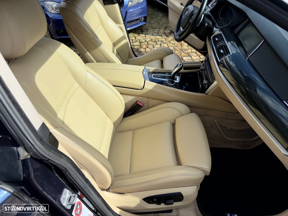 BMW 520 Gran Turismo d Line Luxury - 58
