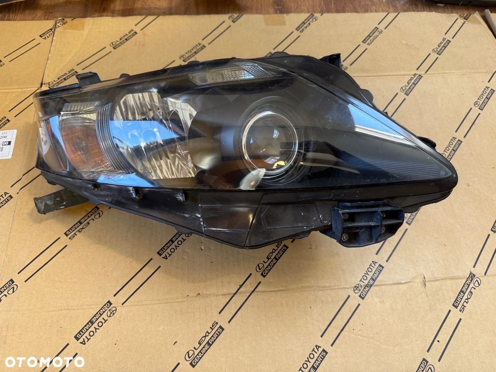 Lampa przednia prawa Lexus RX350/ RX450h 09-12r. Zamiennik. - 1