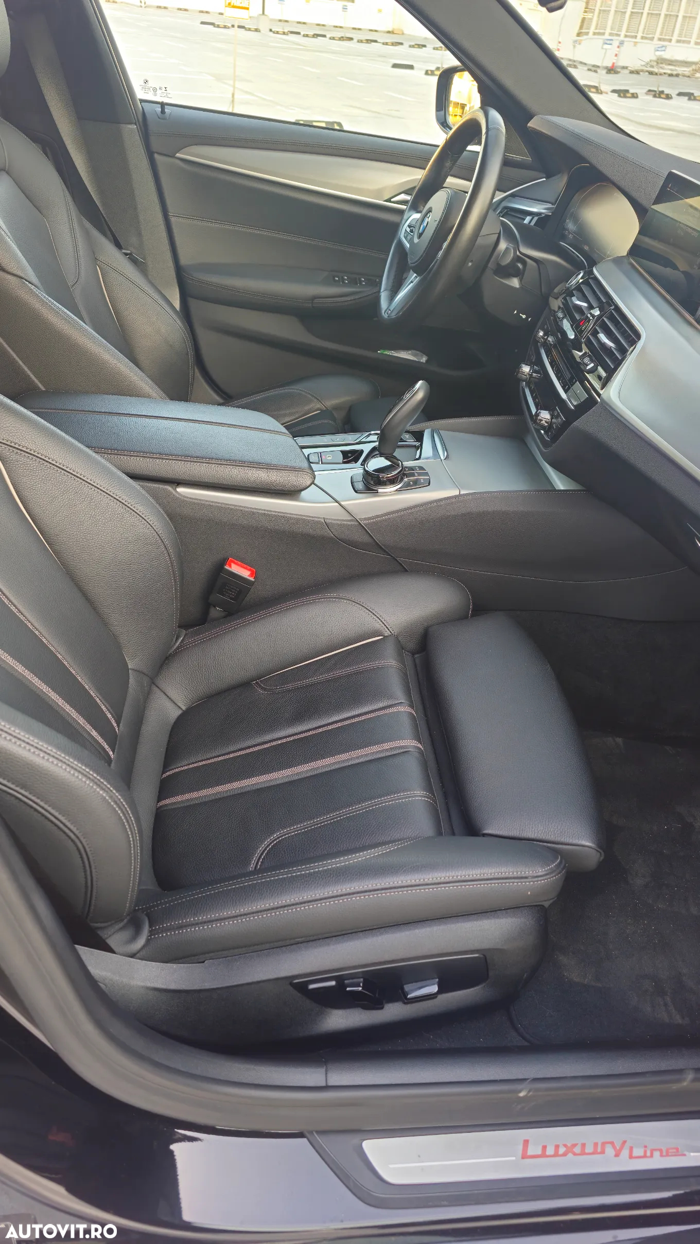 BMW Seria 5 530e iPerformance Aut. Luxury Line - 12