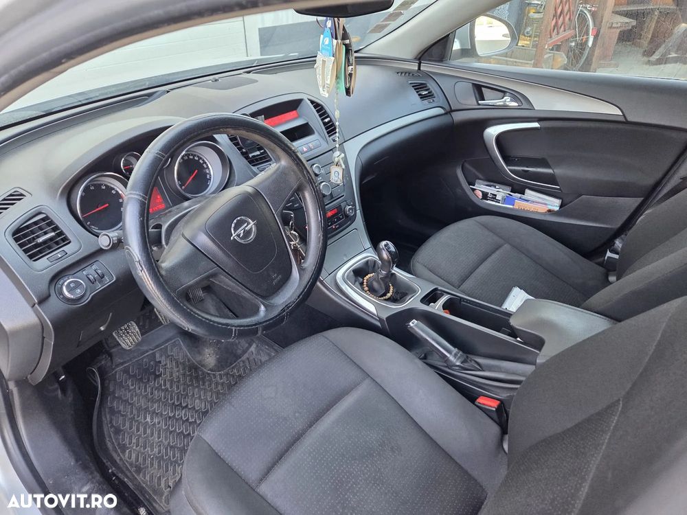 Opel Insignia - 2