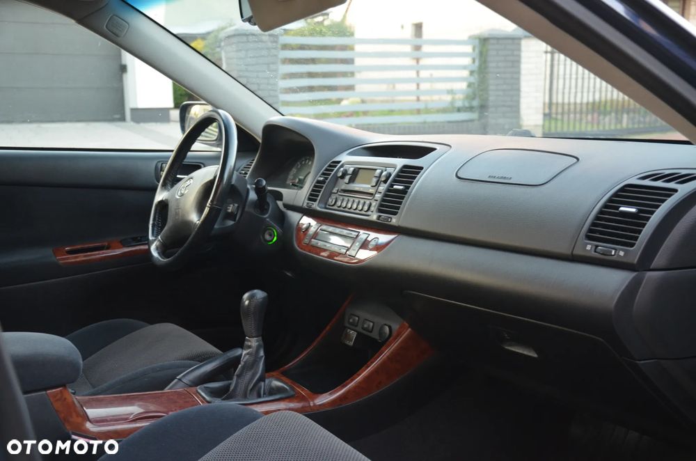 Toyota Camry 2.4 VVT-i - 7