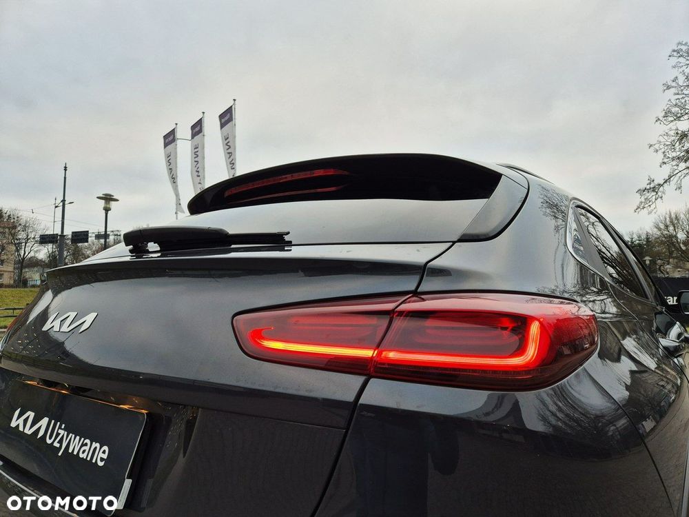 Kia XCeed - 13