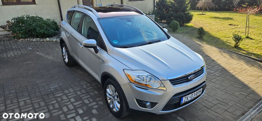 Ford Kuga 2.0 TDCi 2x4 Titanium - 17