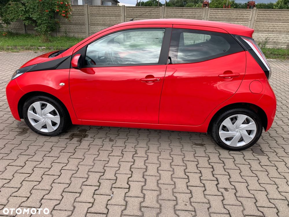 Toyota Aygo x-play Eco - 10