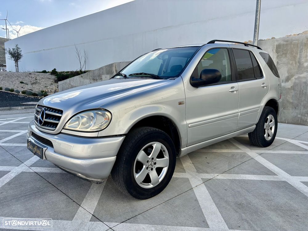 Mercedes-Benz ML 270 - 8