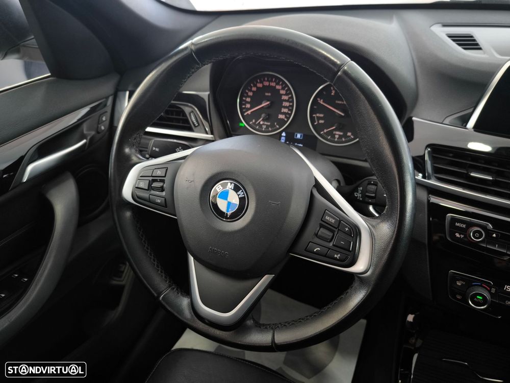 BMW X1 16 d sDrive - 18