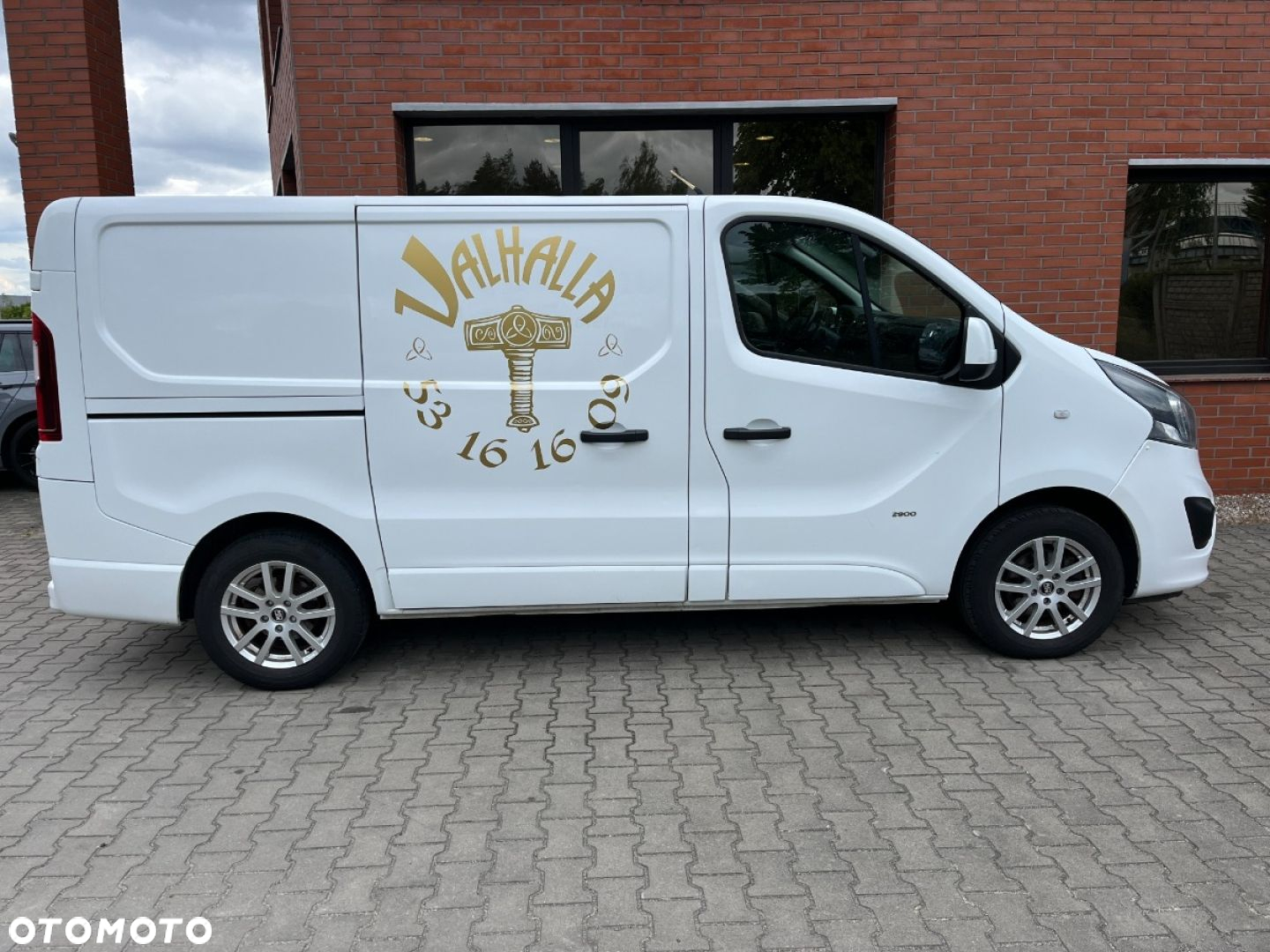 Opel Vivaro - 22
