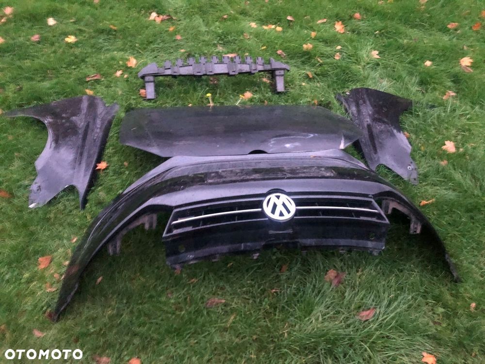 VW POLO 6R0 6C0 MASKA ZDERZAK PAS INNE - 9