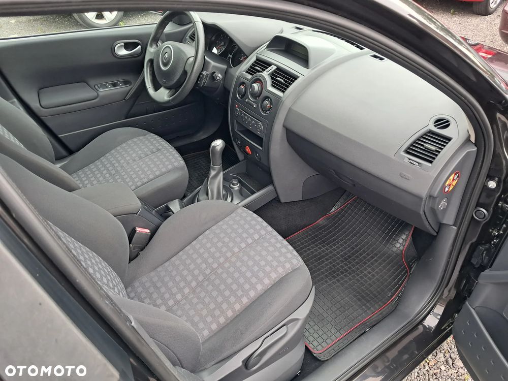 Renault Megane - 14
