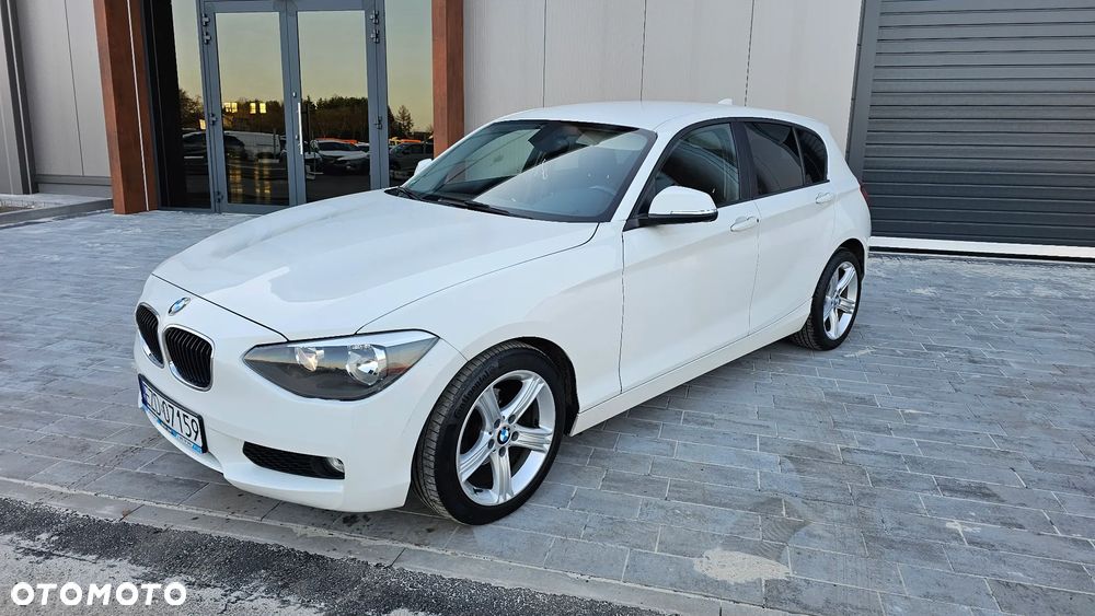 BMW Seria 1 114i - 4