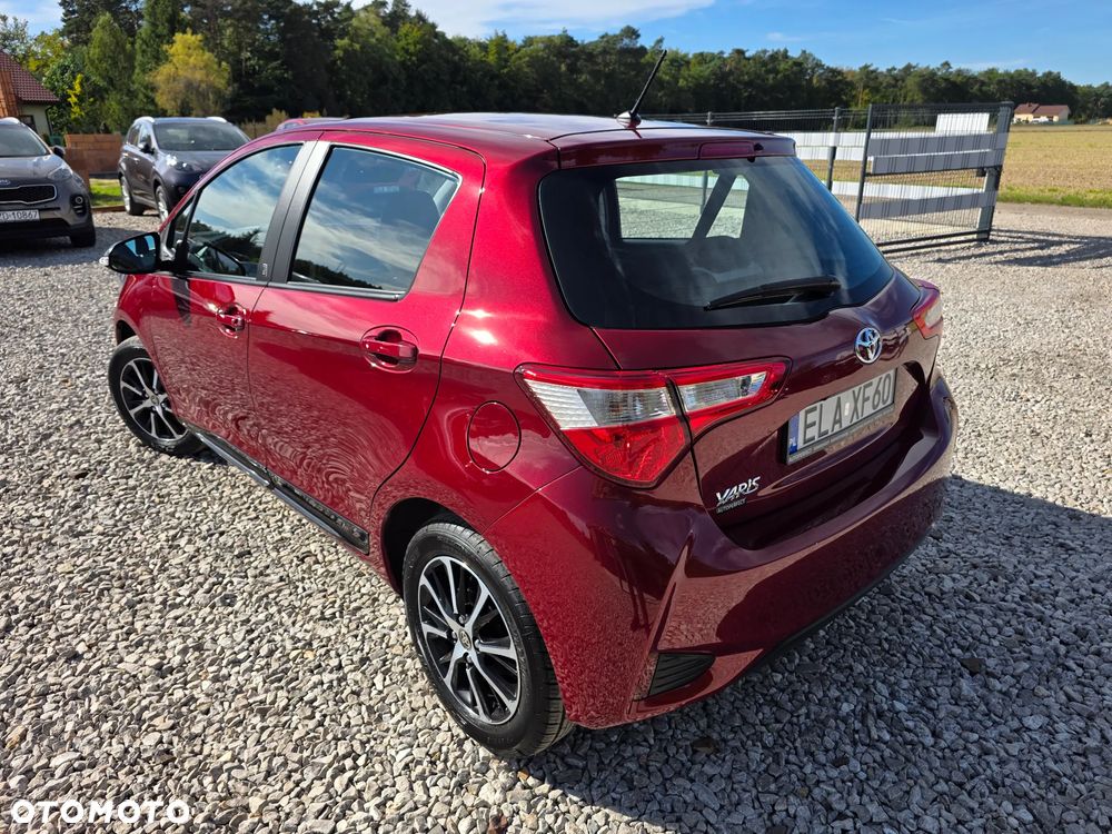 Toyota Yaris - 8