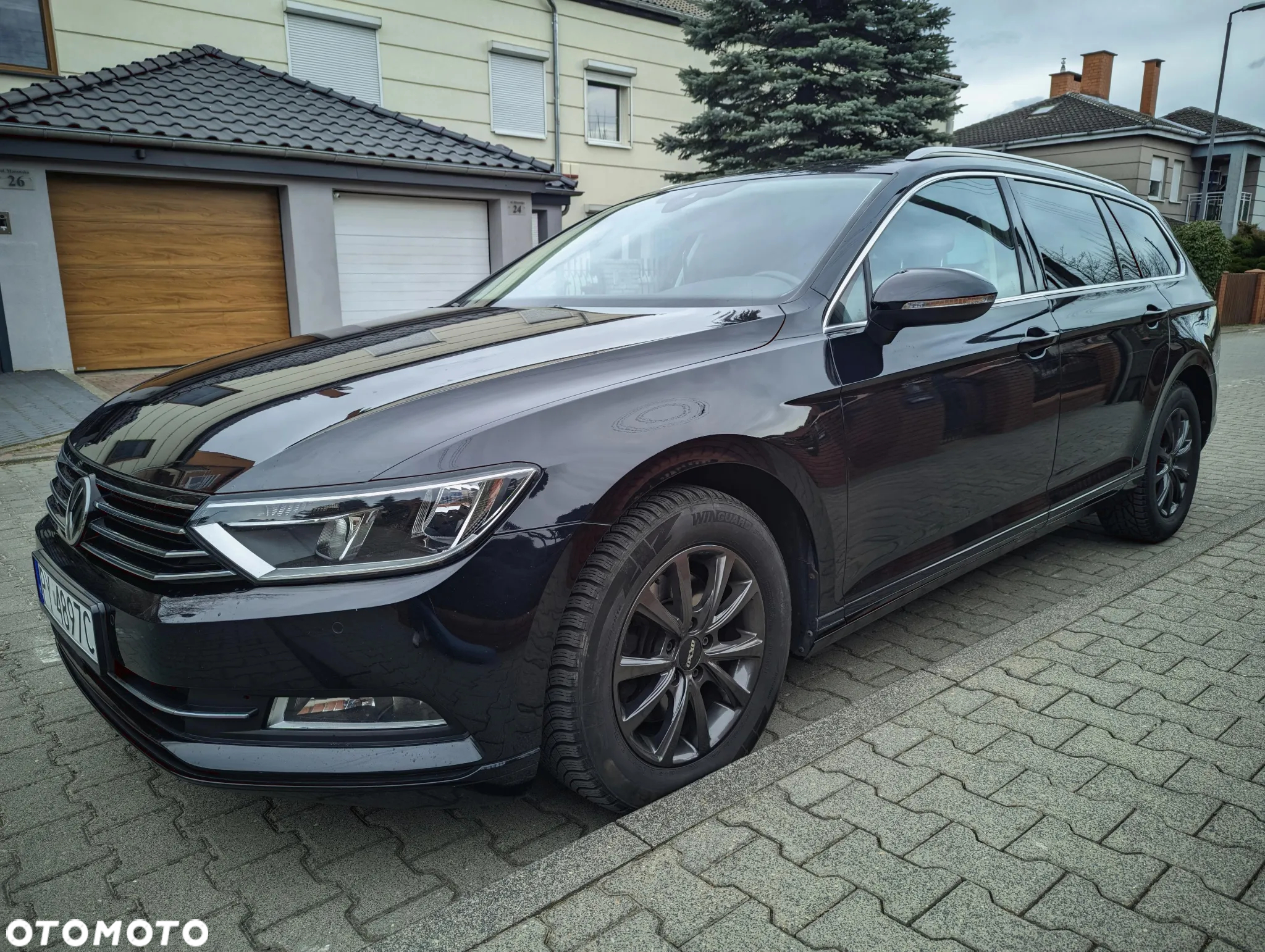 Volkswagen Passat Variant 2.0 TDI DSG (BlueMotion Technology) Comfortline - 11