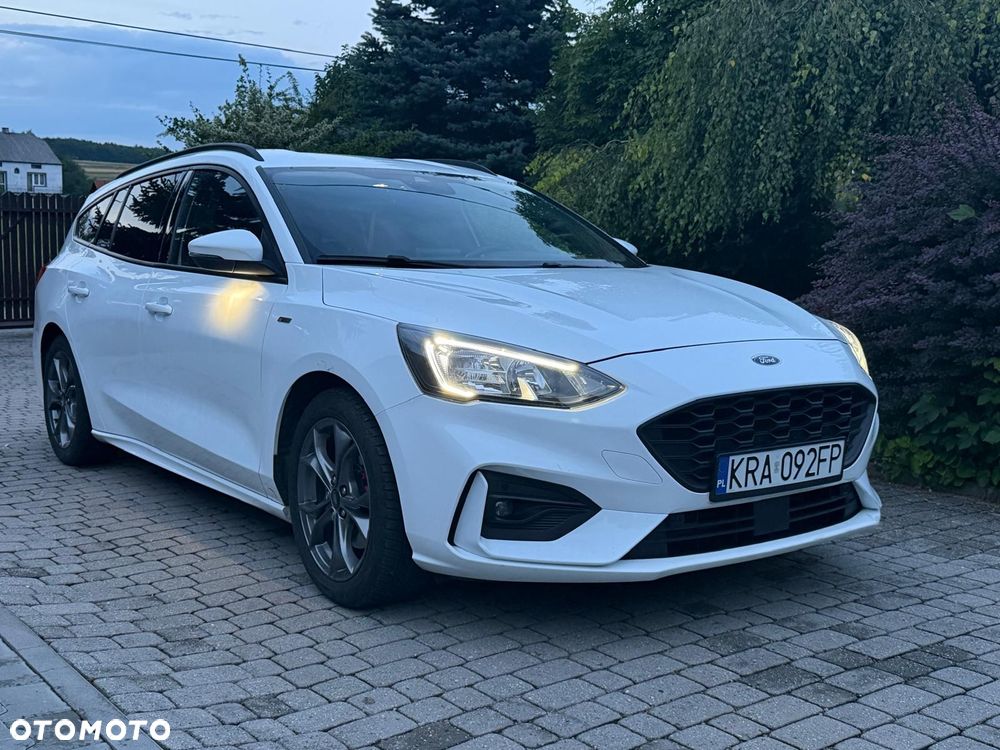 Ford Focus - 1