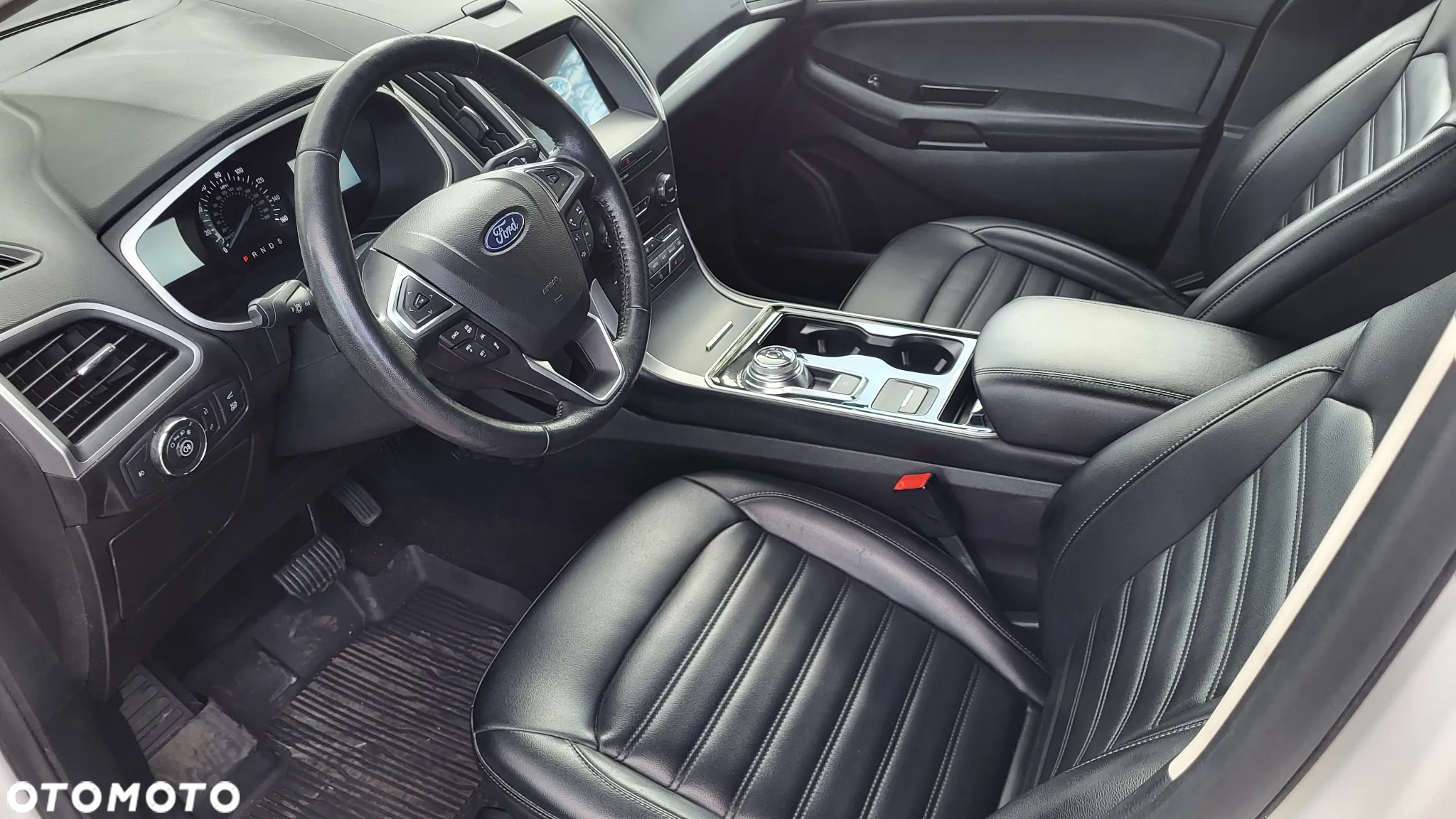 Ford Edge - 24