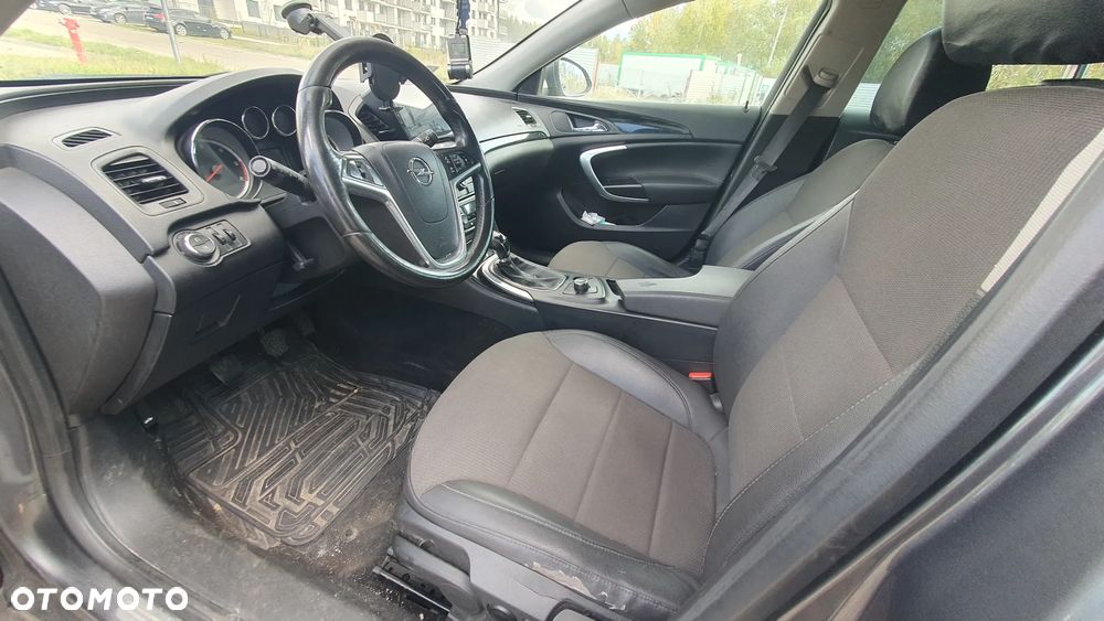 Opel Insignia - 9