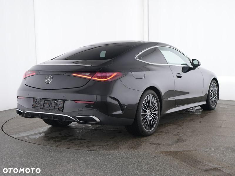 Mercedes-Benz CLE - 2