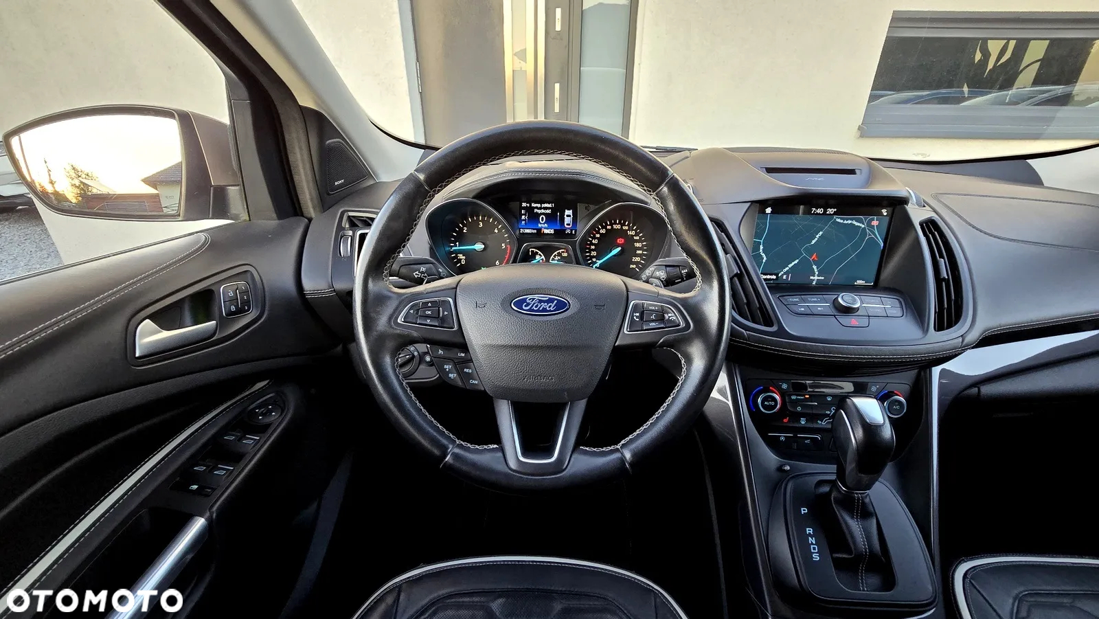 Ford Kuga Vignale 2.0 TDCi AWD - 22