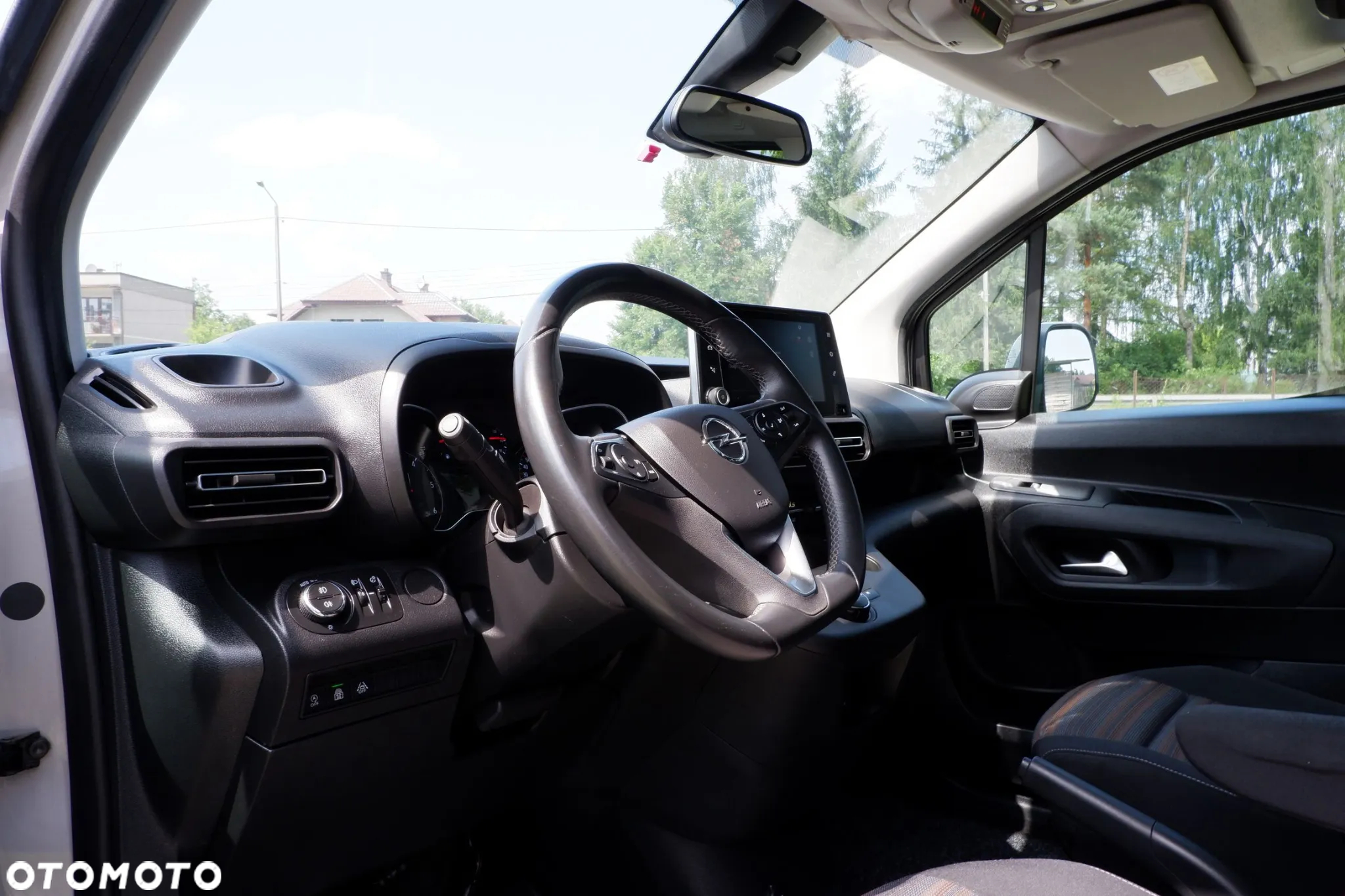 Opel Combo Life 1.5 D Automatik Start/Stop Innovation - 25