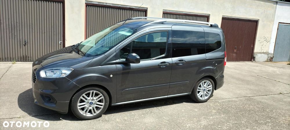 Ford Tourneo Courier - 3