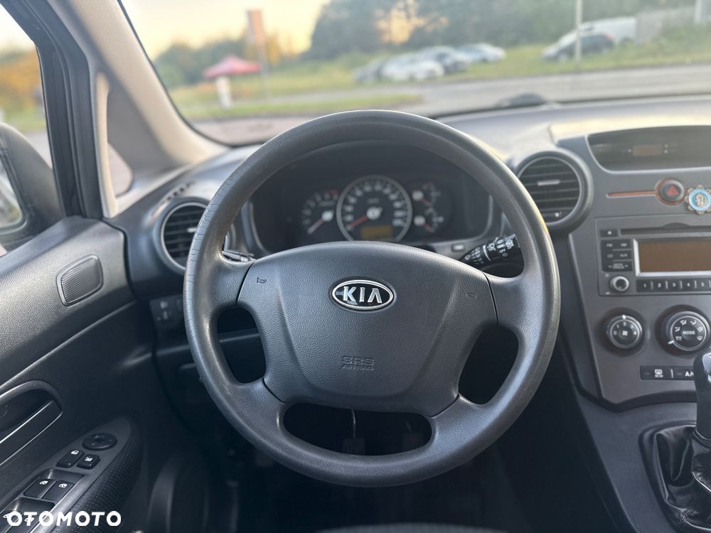 Kia Carens 2.0 CRDi Freedom - 27