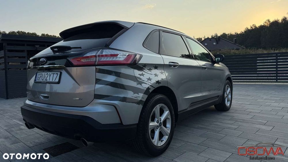 Ford Edge - 10