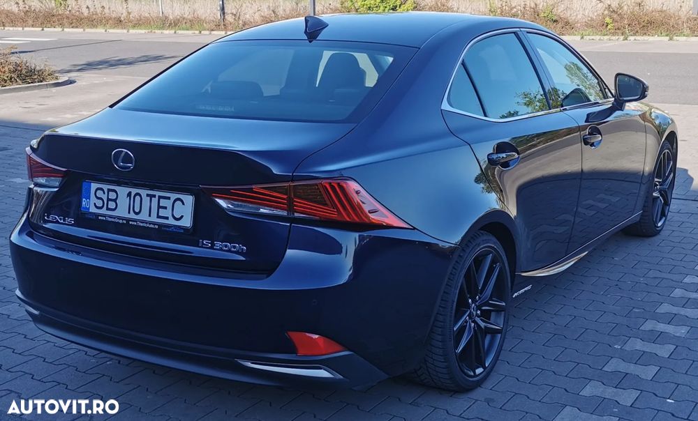 Lexus Seria IS Luxury Line - 6