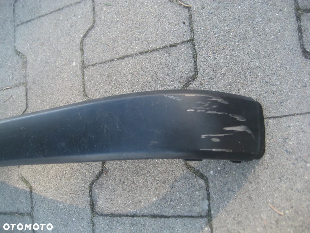 bmw 5 e34 listwa zderzaka tył lewa 51121944185 - 2