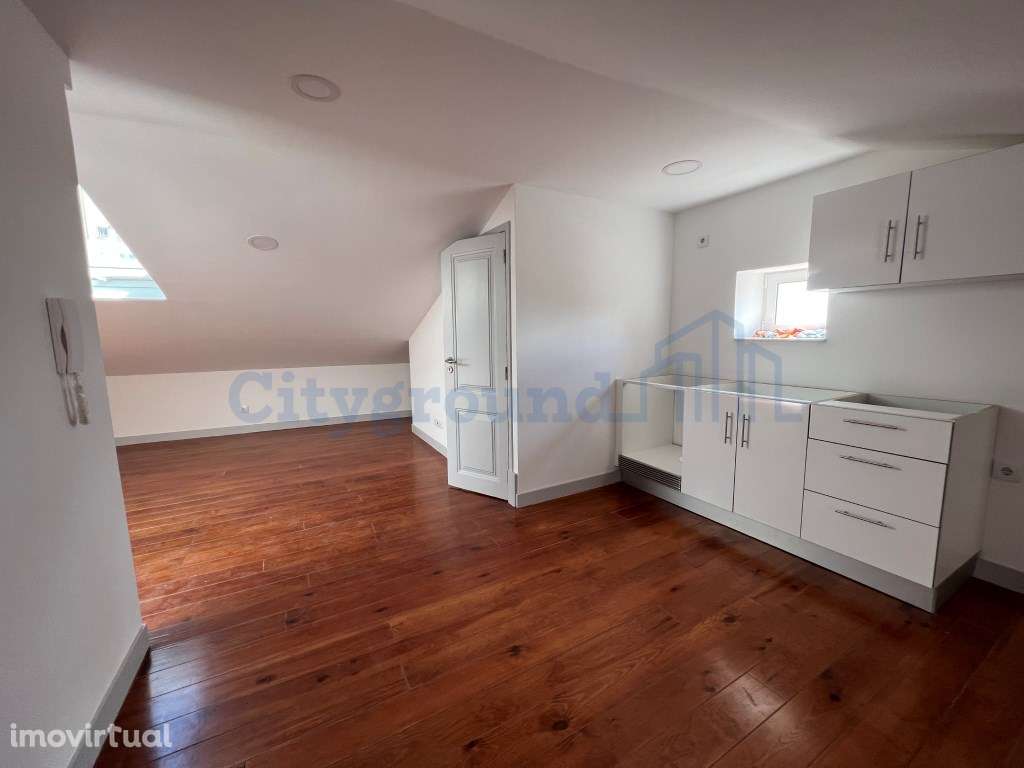 Dois apartamentos com terraço e vista de rio, perto da Graça - Grande imagem: 4/5