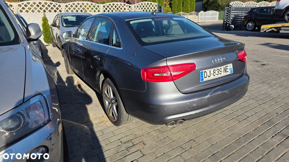 Audi A4 Limousine